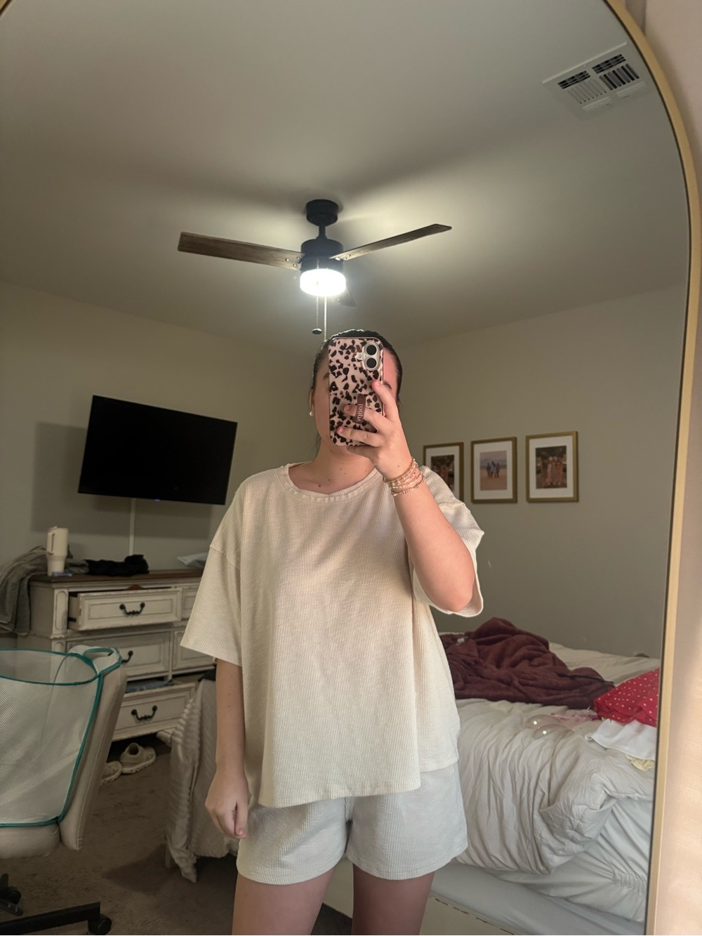 Boutique cream ribbed shorts and tee set